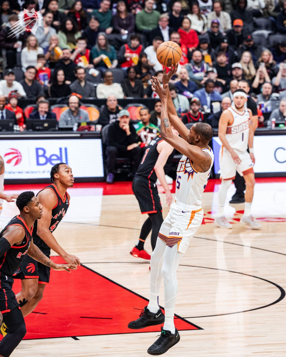 九游网址 -包含英超冲刺阶段走向成谜，多伦多猛龙刷新队史纪录，气氛紧张，训练强度明显提升的词条